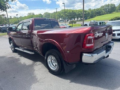 2022 RAM 3500 Laramie 4x4 Crew Cab 8' Box