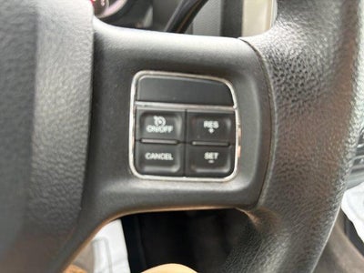 2015 RAM 2500 4WD Crew Cab 6.4 Ft Box SLT