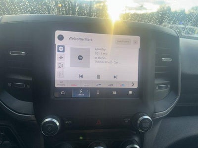 2022 RAM 2500 Tradesman 4x4 Crew Cab 6'4" Box