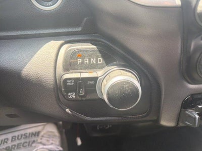 2022 RAM 2500 Big Horn 4x4 Crew Cab 6'4" Box