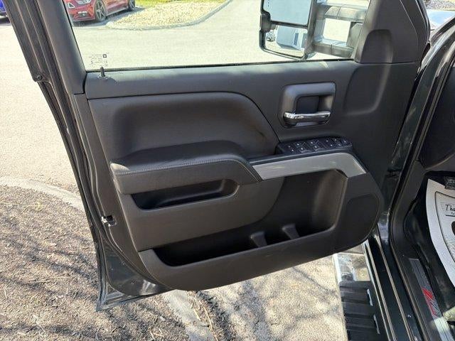 2018 Chevrolet Silverado 1500 Crew Cab Short Box 4-Wheel Drive LT Z71