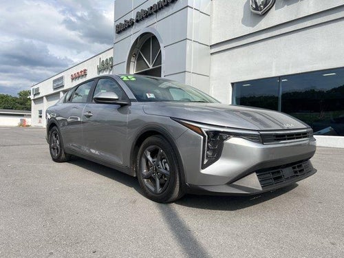 2025 Kia K4 LXS FWD