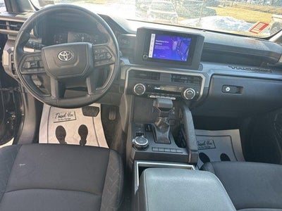2024 Toyota Tacoma 4WD 4WD SR5 Double Cab 5' Bed AT (GS)