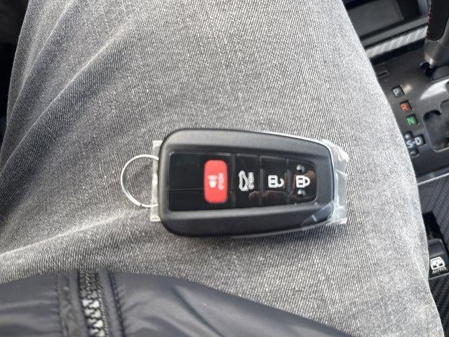 2024 Toyota 4Runner TRD Off Road Premium 4WD (Natl)