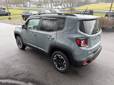 2016 Jeep Renegade 4WD 4dr Trailhawk