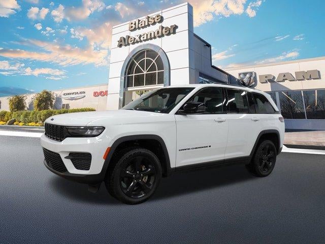 2023 Jeep Grand Cherokee Altitude 4x4