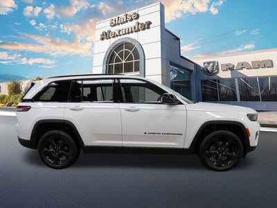 2023 Jeep Grand Cherokee Altitude 4x4