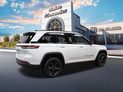 2023 Jeep Grand Cherokee Altitude 4x4