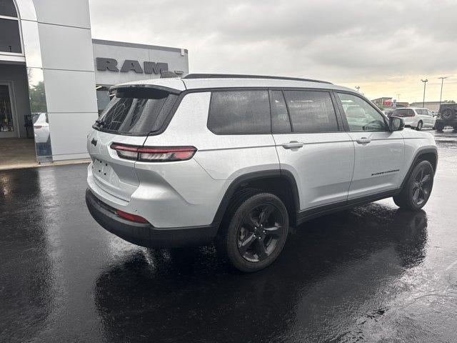 2023 Jeep Grand Cherokee L Altitude X 4x4