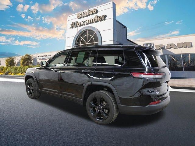 2023 Jeep Grand Cherokee L Altitude 4x4