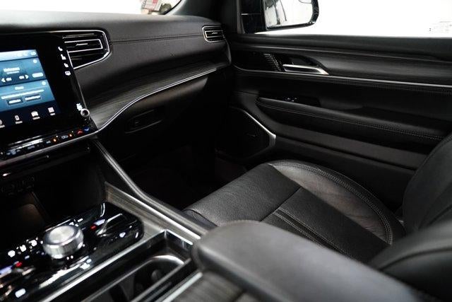 2023 Jeep Wagoneer Series III 4x4