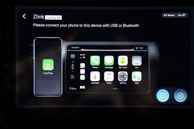 2017 RAM 1500 Express 4x4 Quad Cab 6'4" Box