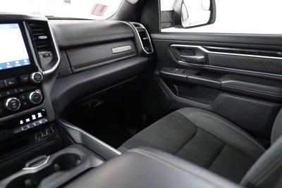 2022 RAM 1500 Big Horn 4x4 Crew Cab 5'7" Box