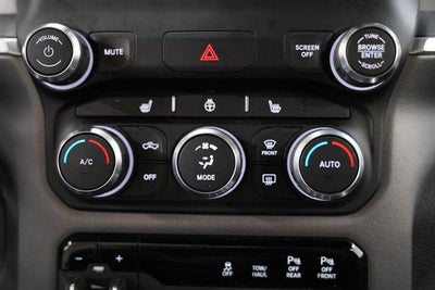 2021 RAM 1500 Big Horn 4x4 Crew Cab 5'7" Box