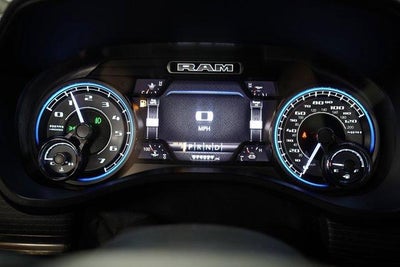 2019 RAM 1500 Limited 4x4 Crew Cab 5'7" Box