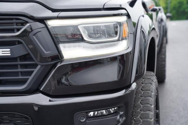2022 RAM 1500 Laramie 4x4 Crew Cab 5'7" Box