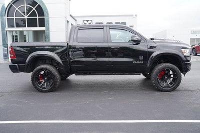 2022 RAM 1500 Laramie 4x4 Crew Cab 5'7" Box