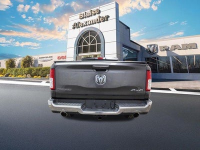 2020 RAM 1500 Laramie 4x4 Crew Cab 5'7" Box