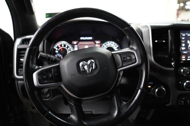 2020 RAM 1500 Laramie 4x4 Crew Cab 5'7" Box