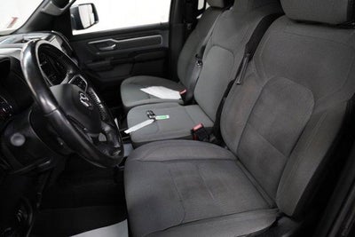 2020 RAM 1500 Laramie 4x4 Crew Cab 5'7" Box