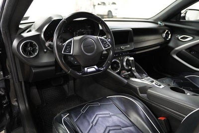 2022 Chevrolet Camaro 2dr Coupe 1LT