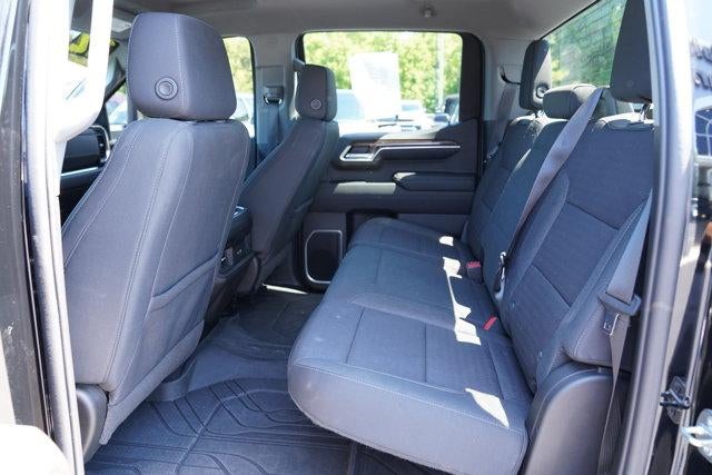 2022 Chevrolet Silverado 1500 Crew Cab Standard Box 4-Wheel Drive RST