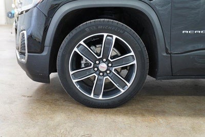 2023 GMC Acadia AWD SLT