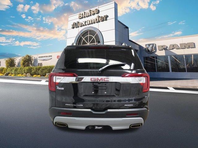 2023 GMC Acadia AWD SLT