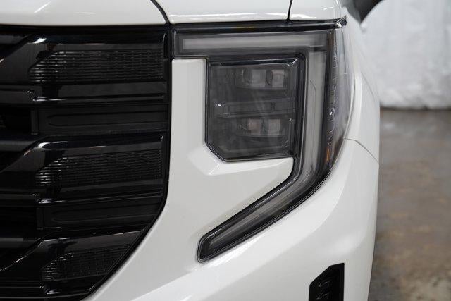 2023 GMC Sierra 1500 Crew Cab Standard Box 4-Wheel Drive Elevation