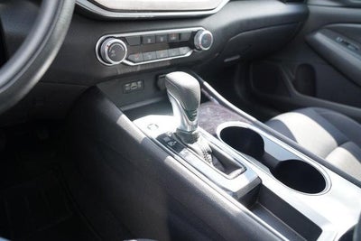 2024 Nissan Altima 2.5 SV Sedan