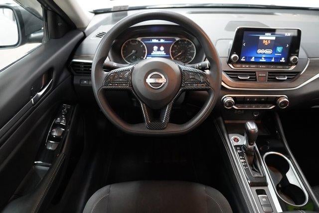 2023 Nissan Altima 2.5 SV AWD Sedan