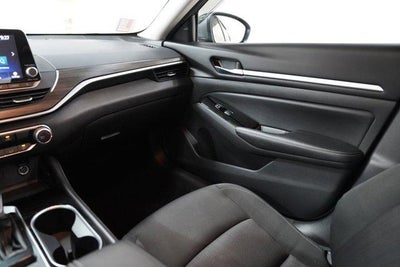 2023 Nissan Altima 2.5 SV AWD Sedan