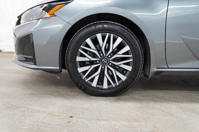 2023 Nissan Altima 2.5 SV AWD Sedan