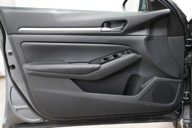 2023 Nissan Altima 2.5 SV AWD Sedan