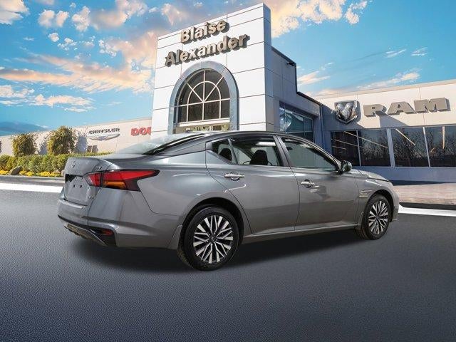 2023 Nissan Altima 2.5 SV AWD Sedan