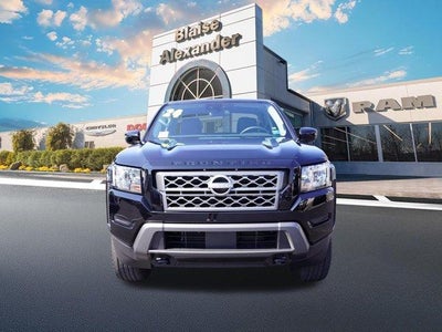 2024 Nissan Frontier Crew Cab 4x4 SV