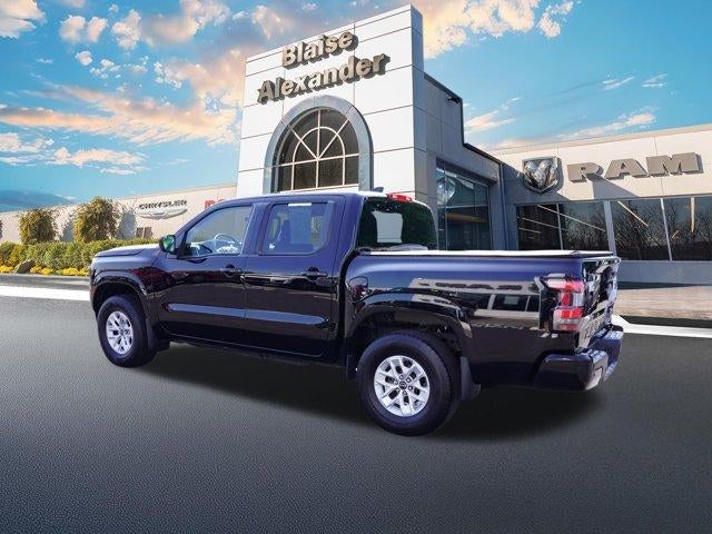 2024 Nissan Frontier Crew Cab 4x4 SV