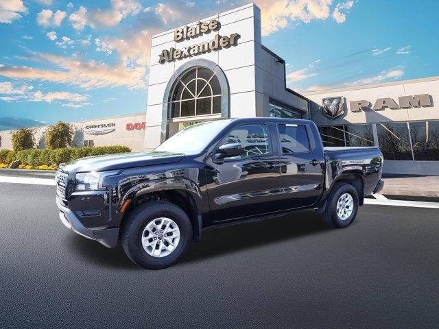 2024 Nissan Frontier Crew Cab 4x4 SV