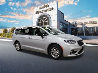 2024 Chrysler Pacifica Touring L FWD