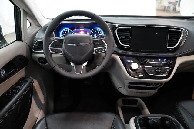 2024 Chrysler Pacifica Touring L FWD