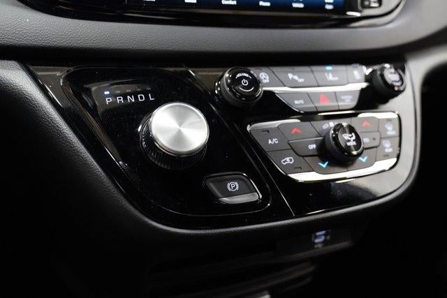 2026 Chrysler Pacifica Select FWD