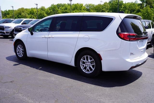 2024 Chrysler Pacifica Touring L FWD