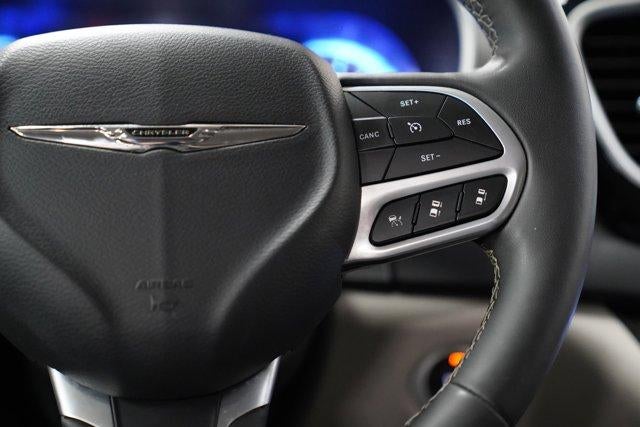 2024 Chrysler Pacifica Touring L FWD