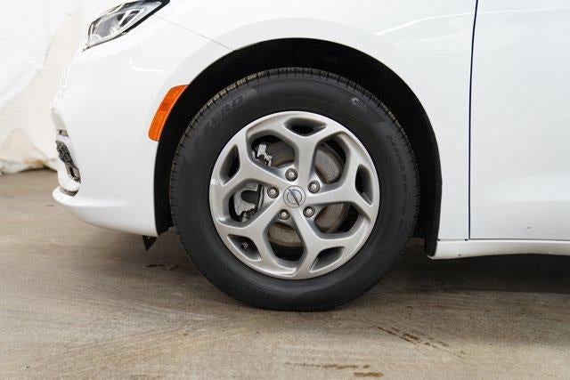 2024 Chrysler Pacifica Limited FWD