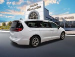 2024 Chrysler Pacifica Limited FWD