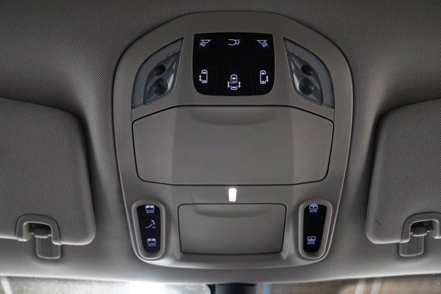 2024 Chrysler Pacifica Limited FWD