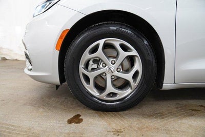 2024 Chrysler Pacifica Limited FWD