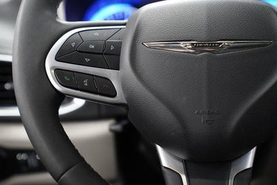 2024 Chrysler Pacifica Limited FWD