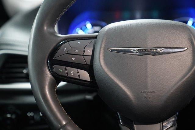 2023 Chrysler Pacifica Hybrid Touring L FWD