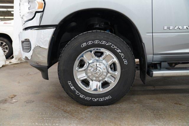 2022 RAM 2500 Tradesman 4x4 Crew Cab 6'4" Box